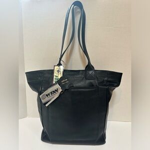 NWT Winn International Leather Black Tote Bag Purse Travel Sharons Luggage 5456